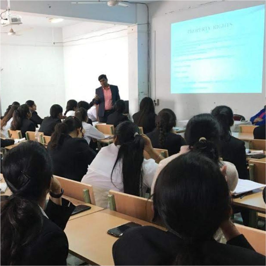 Kanoria Law College Smart Classroom 300