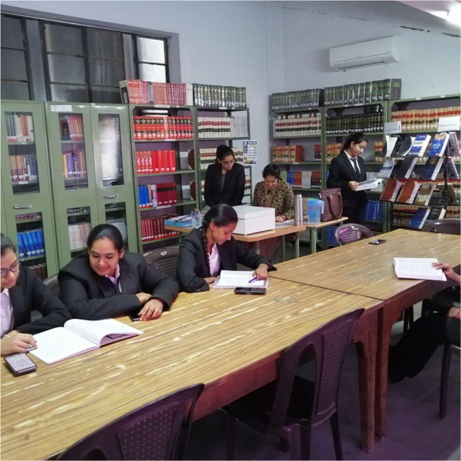Kanoria-Law-College-Library-300.jpg
